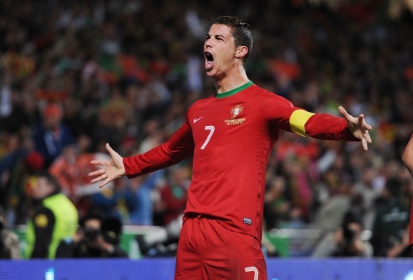 Cristiano Ronaldo will try to carry Portugal to the 2014 World Cup. (Alex Morton/Action Images via MCT)