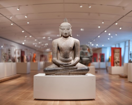 Students have the opportunity to study East Asian art in a new Introduction course.