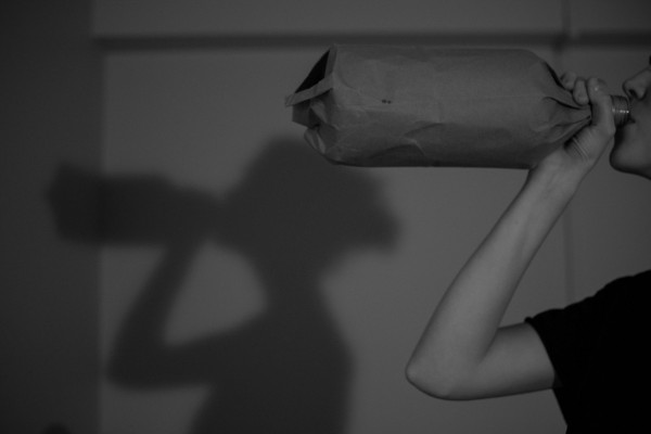 Thirteen of 16 alcohol exports this year were freshmen. (Photo (Illustration by Jason Boit / The Observer)