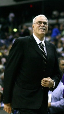 A reunion with Kobe might solve the problems that plague Phil Jackson’s roster. (Photo Courtesy of Keith Allison via Flickr)