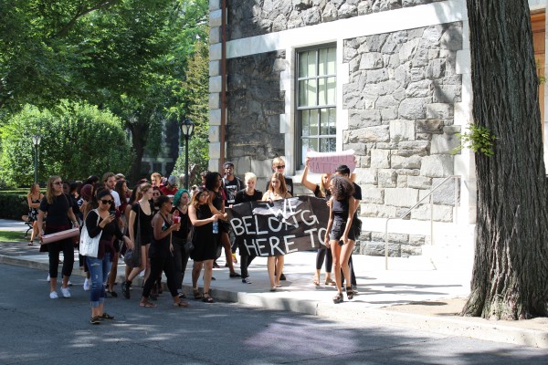 The students begin their march (CONNOR MANNION/THE OBSERVER)